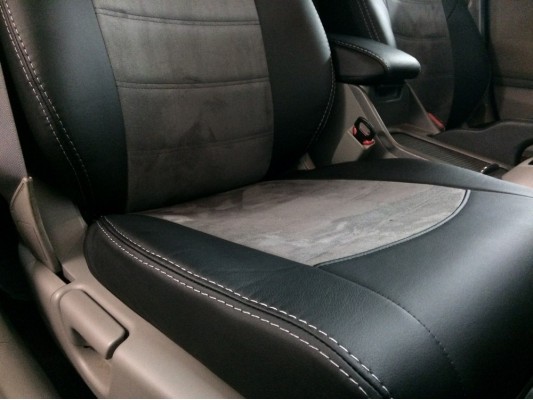 Авточехлы на Honda Civic 9 4D Авточехлы на Honda Civic 9 4D