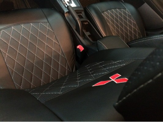 Авточехлы на Mitsubishi Lancer 10 Авточехлы на Mitsubishi Lancer 10