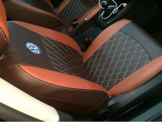 Авточехлы на Volkswagen Golf 6 Авточехлы на Volkswagen Golf 6