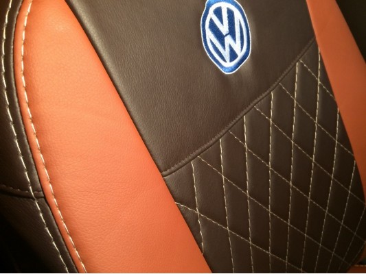 Авточехлы на Volkswagen Golf 6 Авточехлы на Volkswagen Golf 6