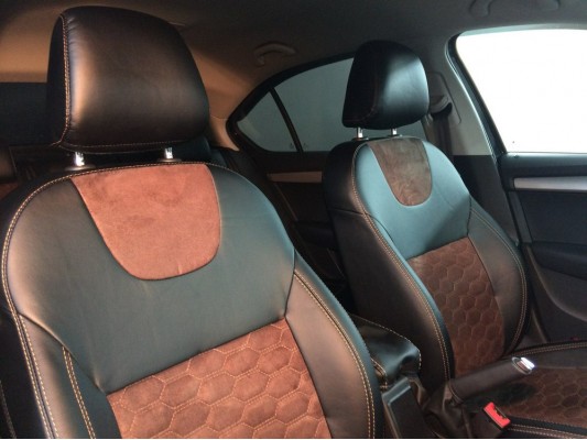 Каркасные авточехлы на Skoda Octavia A7 Каркасные авточехлы на Skoda Octavia A7